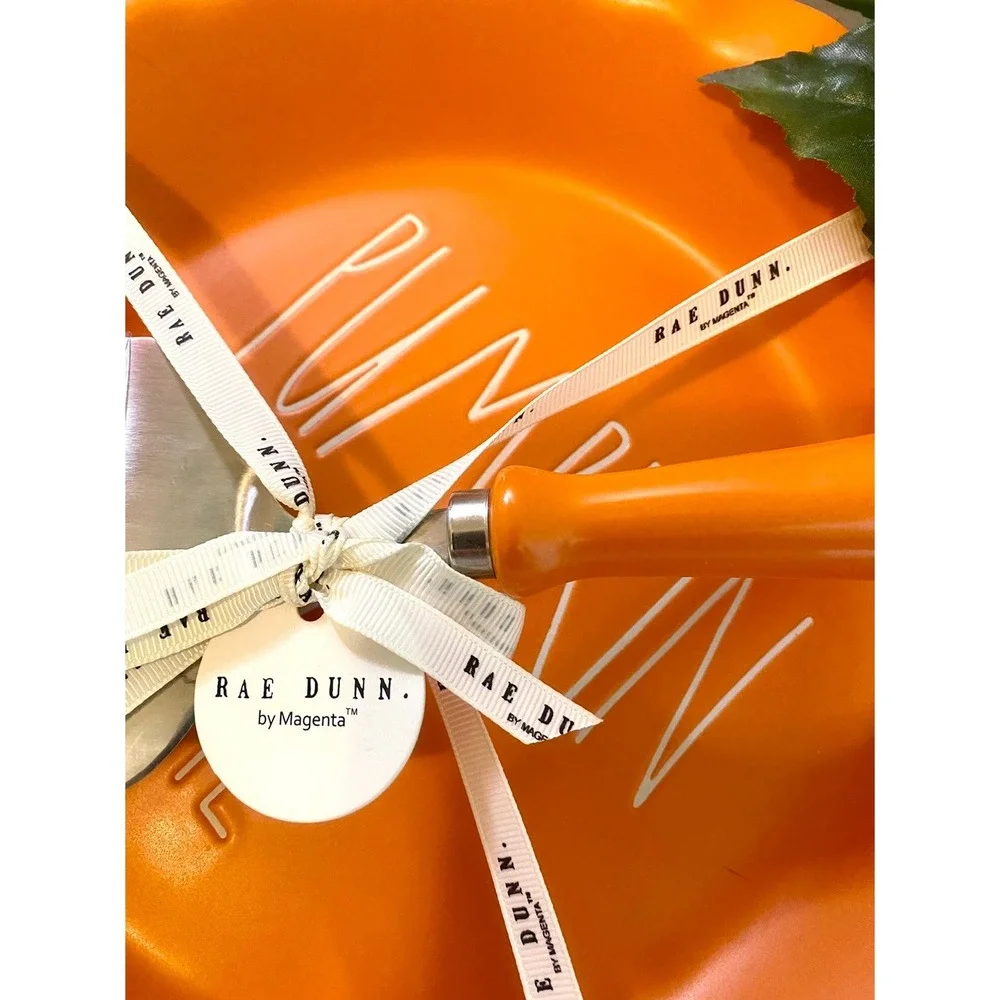 Rae Dunn Ceramic Pumpkin Pie Plate Dish and Spatula Set Orange Fall Thanksgiving